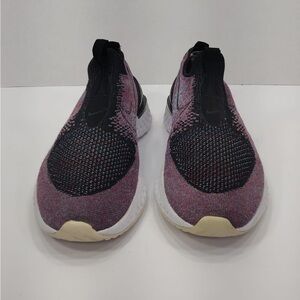 Nike Multicolor Flyknit Sneakers size 9.5 pre owned Exellent condition